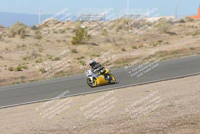 media/Apr-20-2025-AHRMA (Sun) [[393a79c373]]/Race/Group 11 early race/Turn 4b/